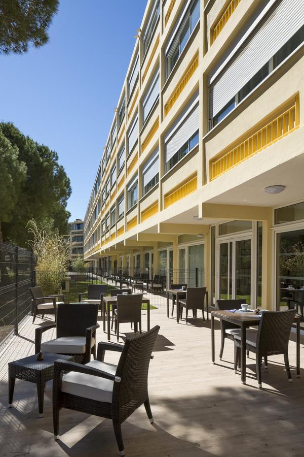 Logis Hotel Les Pins - Operalia Balaruc-les-Bains Dış mekan fotoğraf
